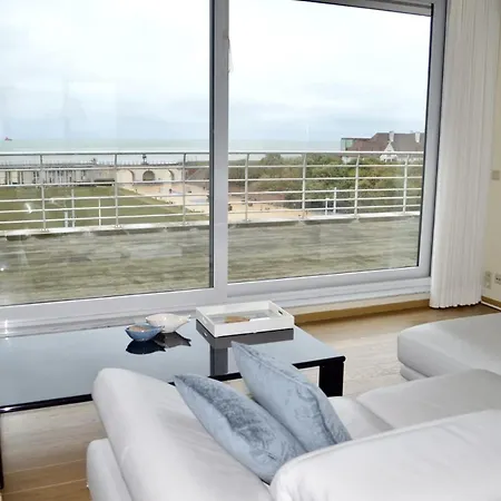 Penthouse With Seaview Apartment *